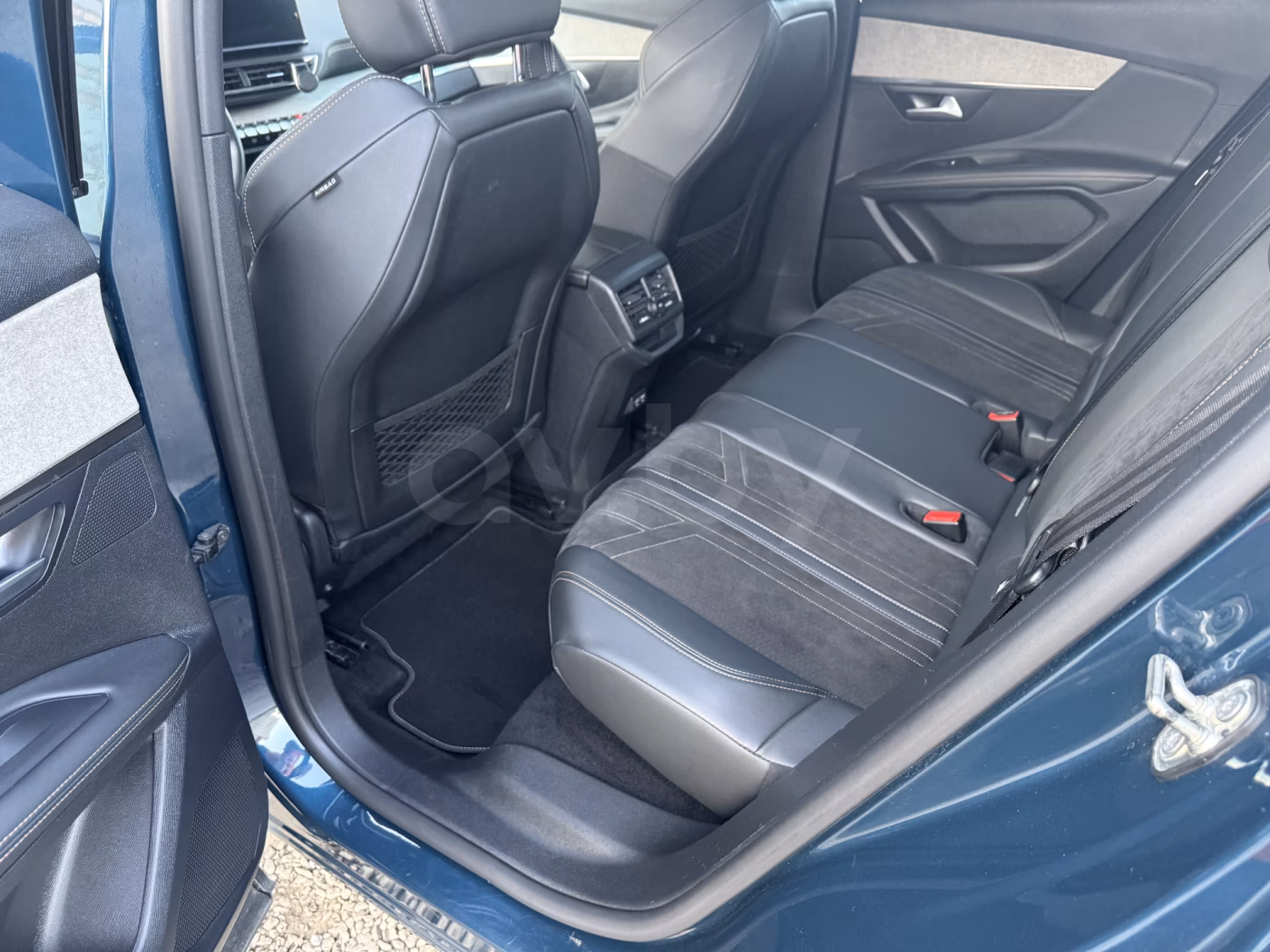 Peugeot 3008 фото 16
