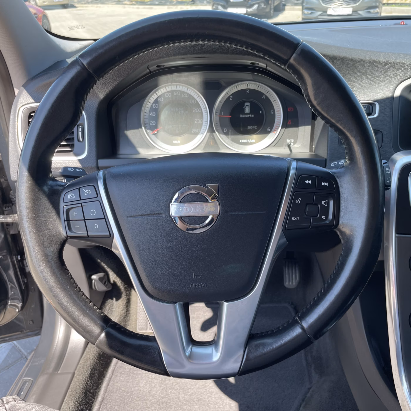Volvo V60 фото 14