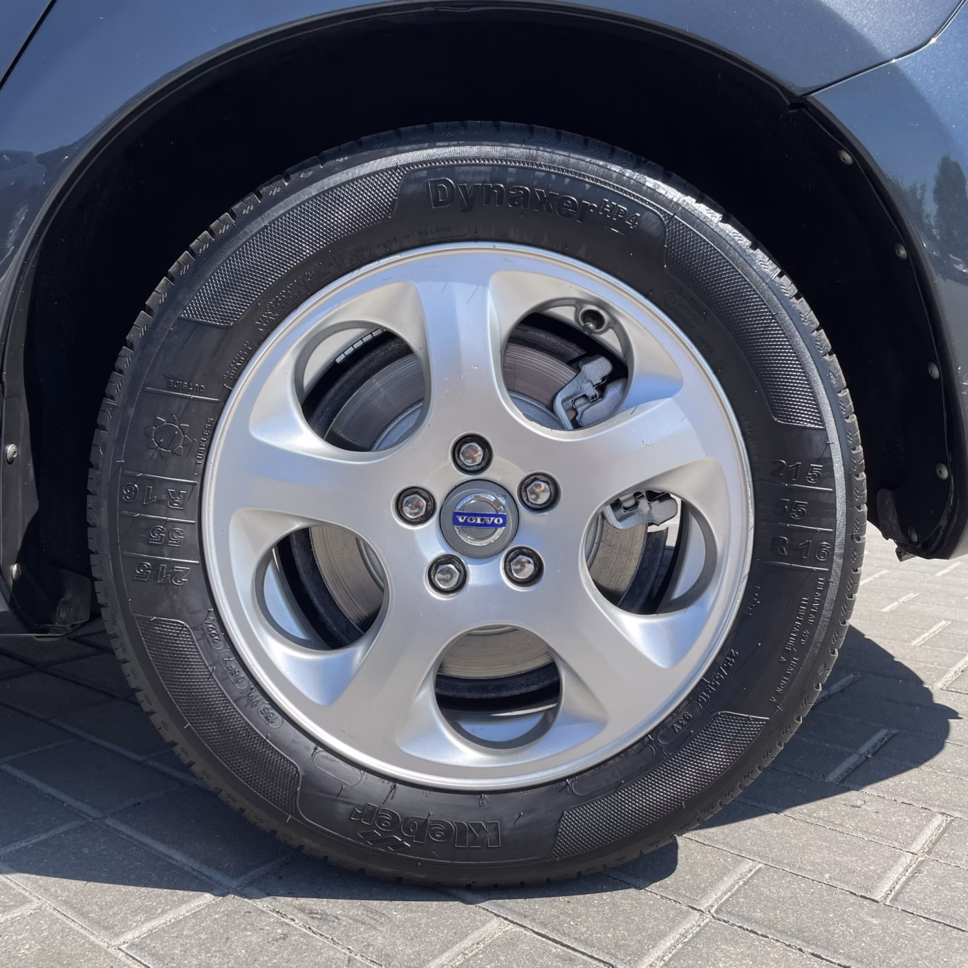 Volvo V60 фото 7