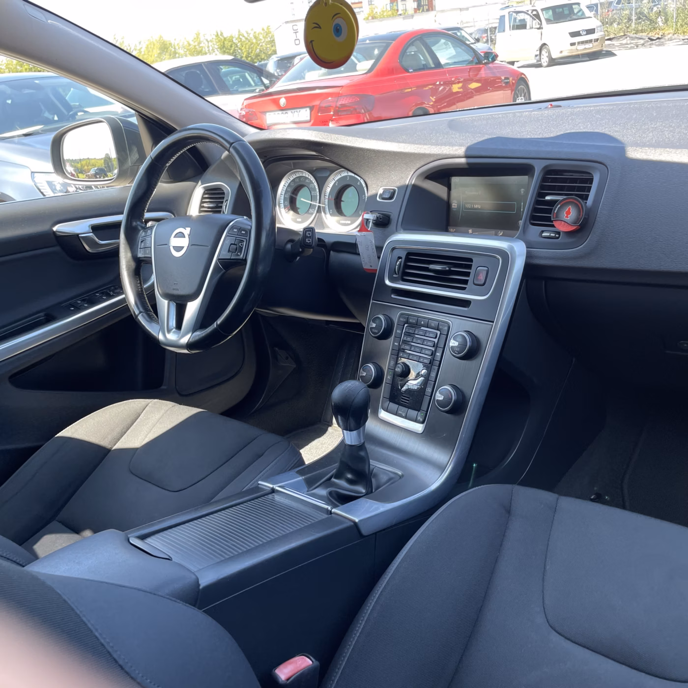 Volvo V60 фото 23