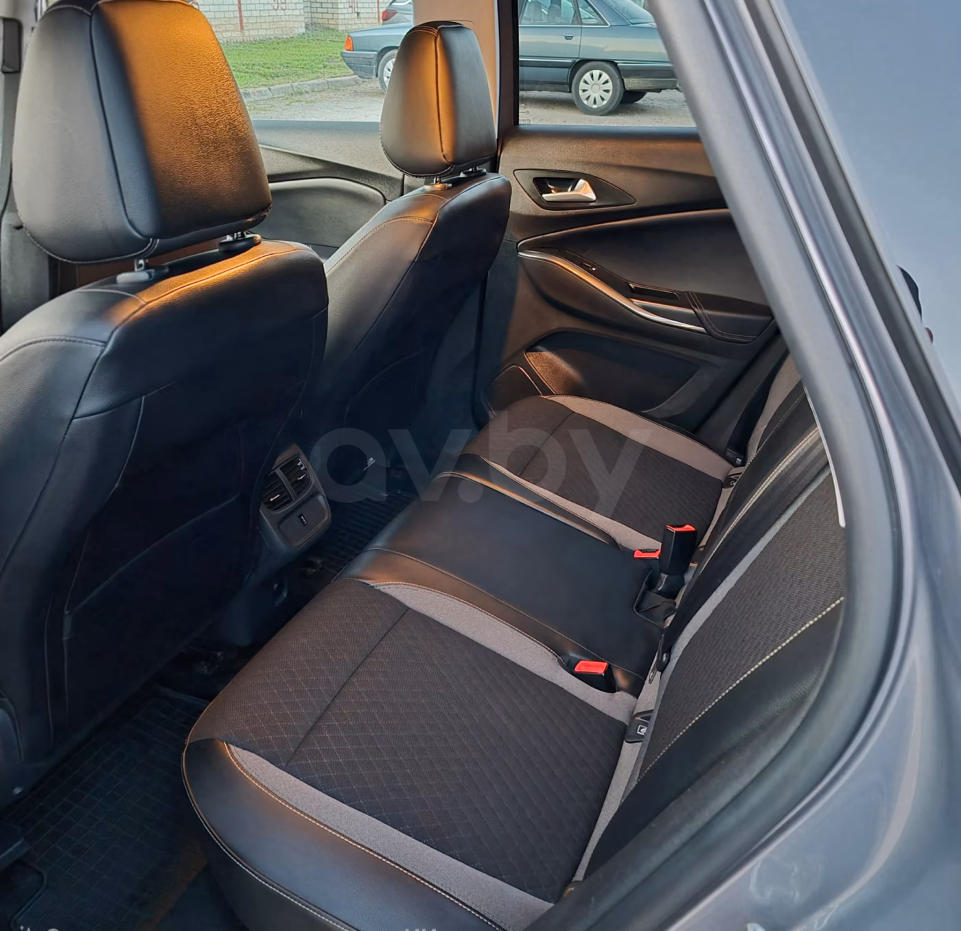 Opel Grandland X фото 16