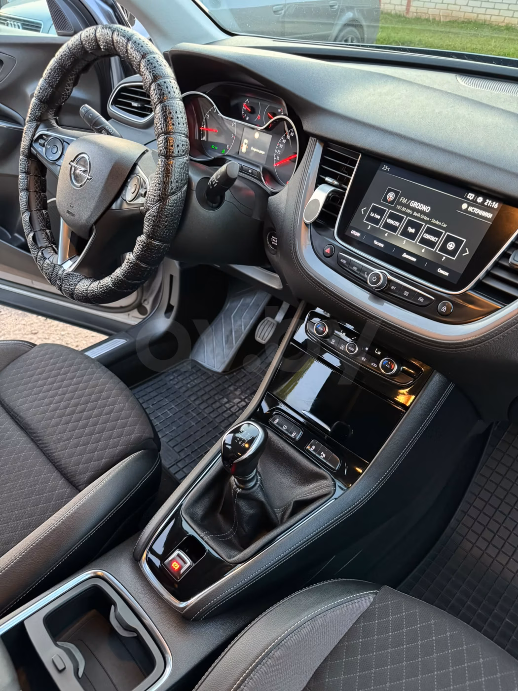 Opel Grandland X фото 9