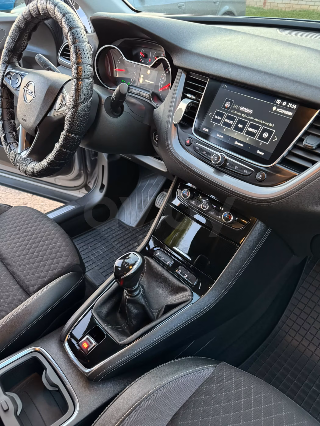 Opel Grandland X фото 8