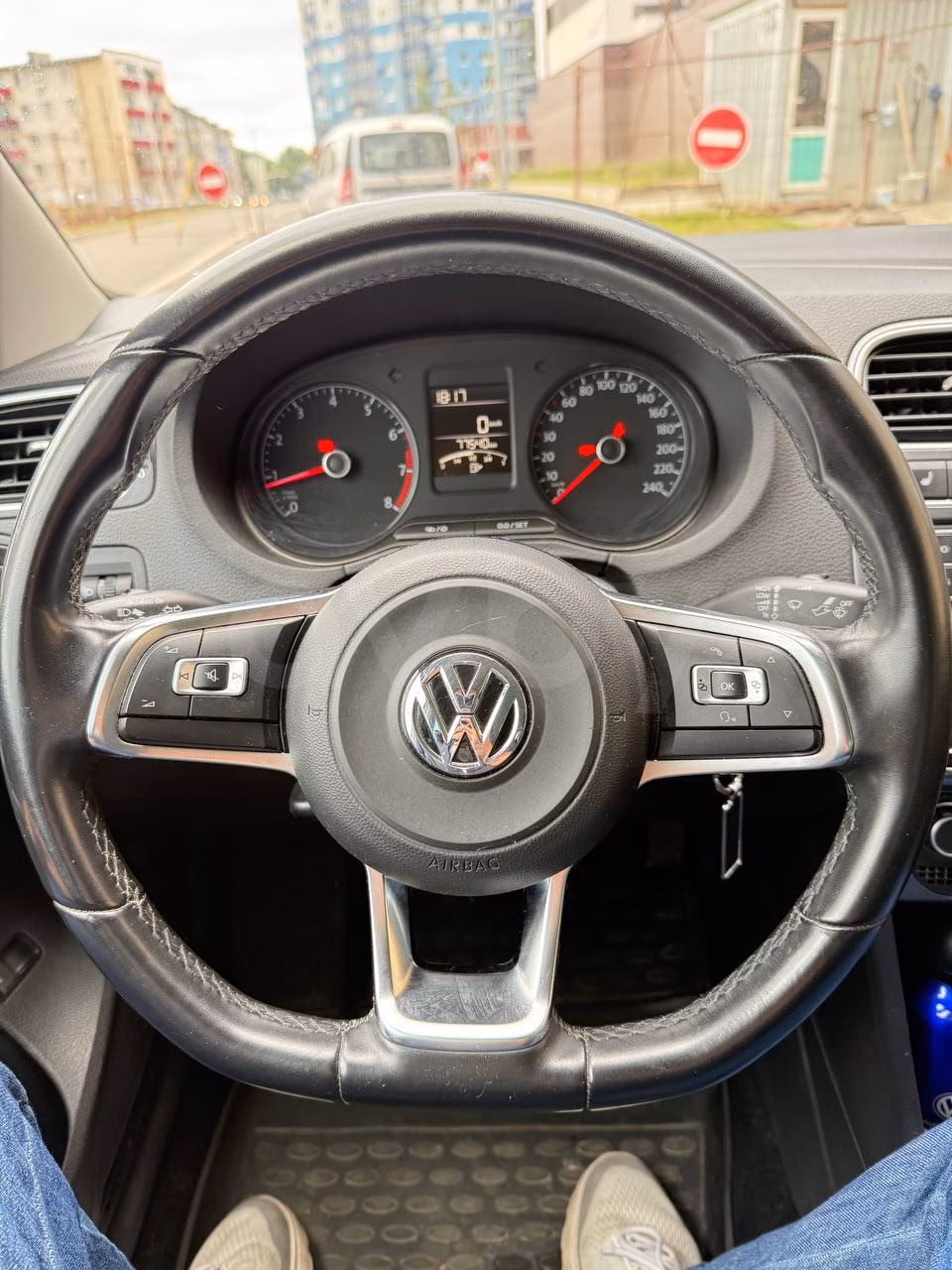 Volkswagen Polo Sedan фото 11