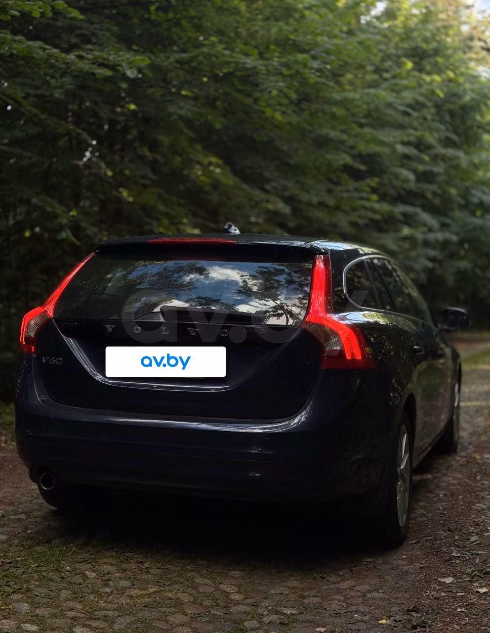 Volvo V60 фото 19