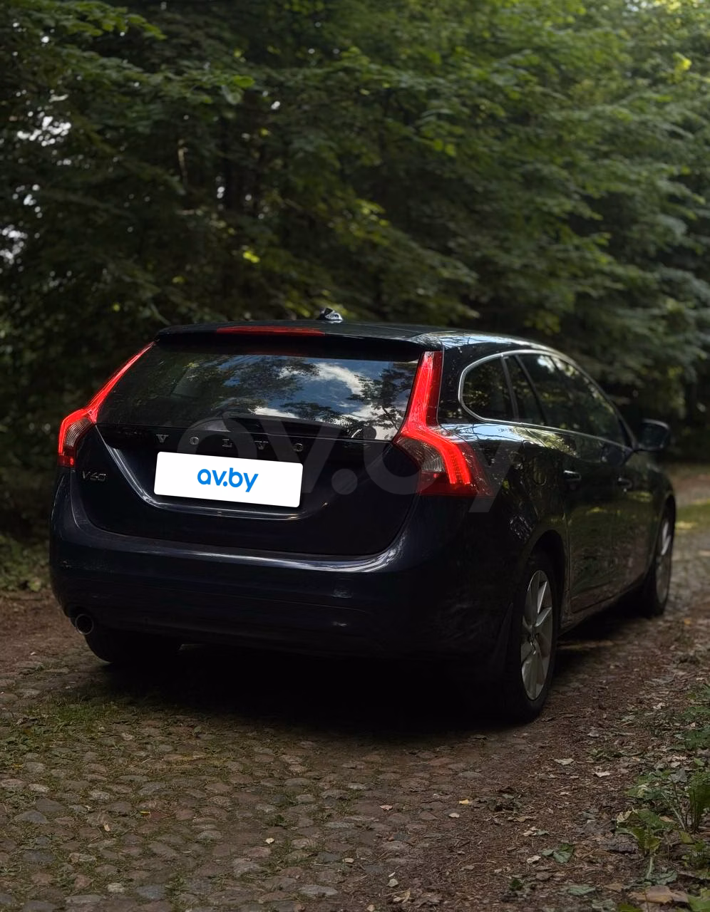 Volvo V60 фото 20