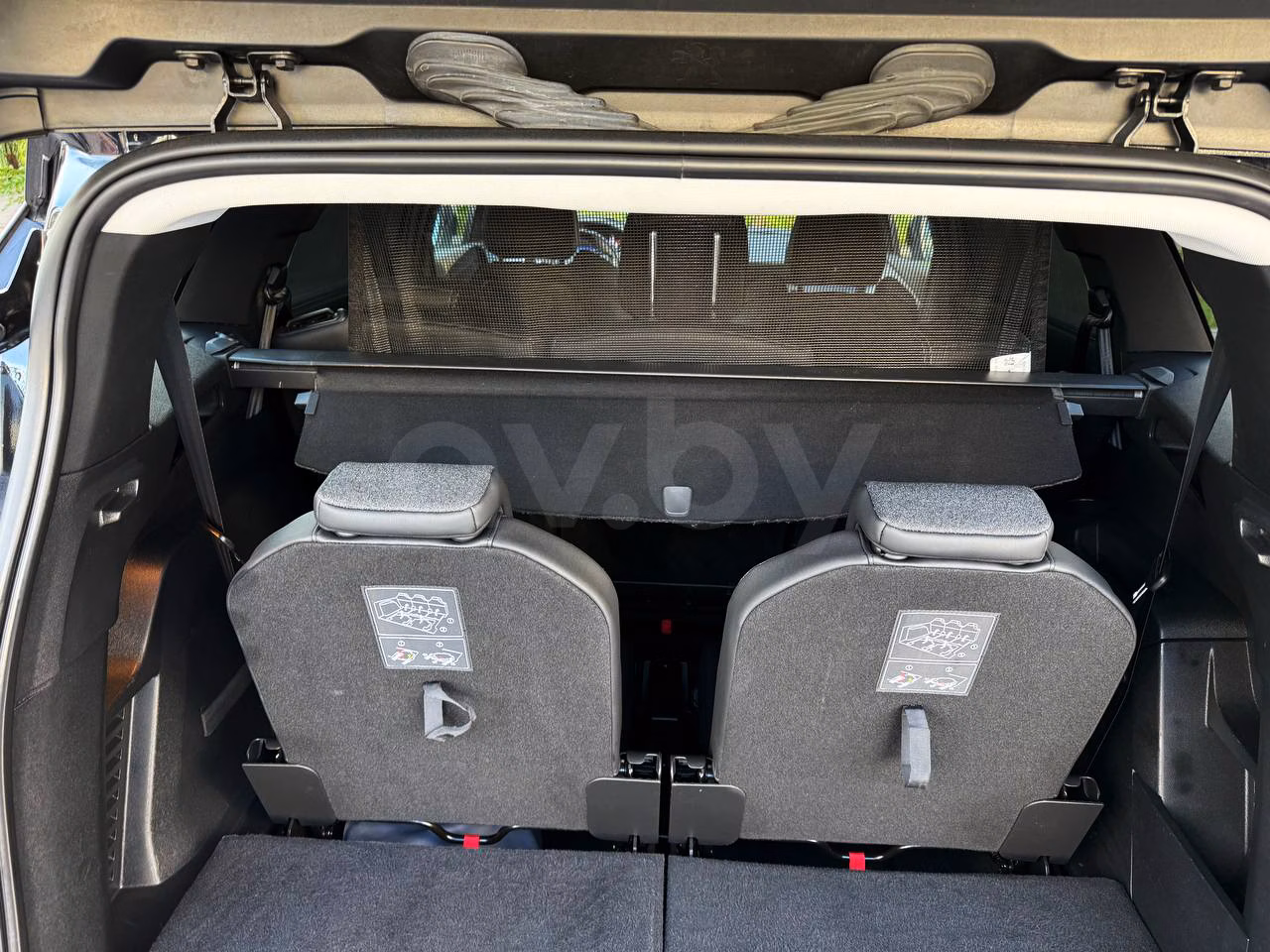 Peugeot 5008 фото 10