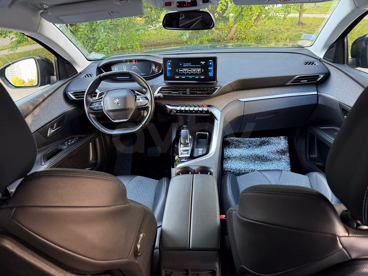 Peugeot 5008 фото 16