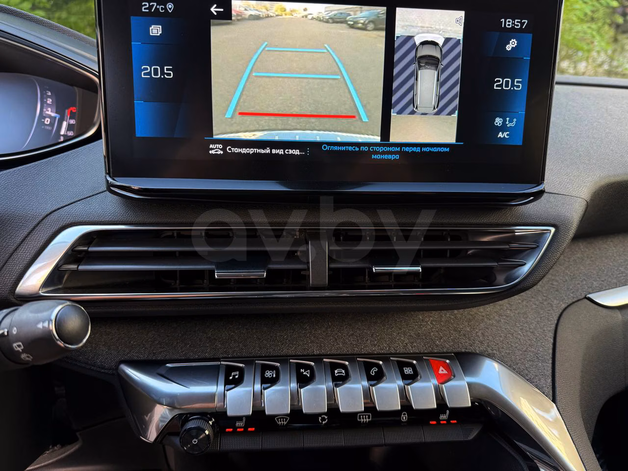 Peugeot 5008 фото 18