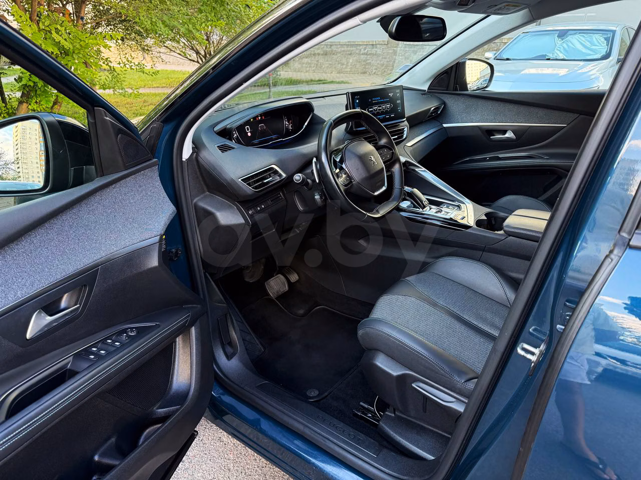 Peugeot 5008 фото 12